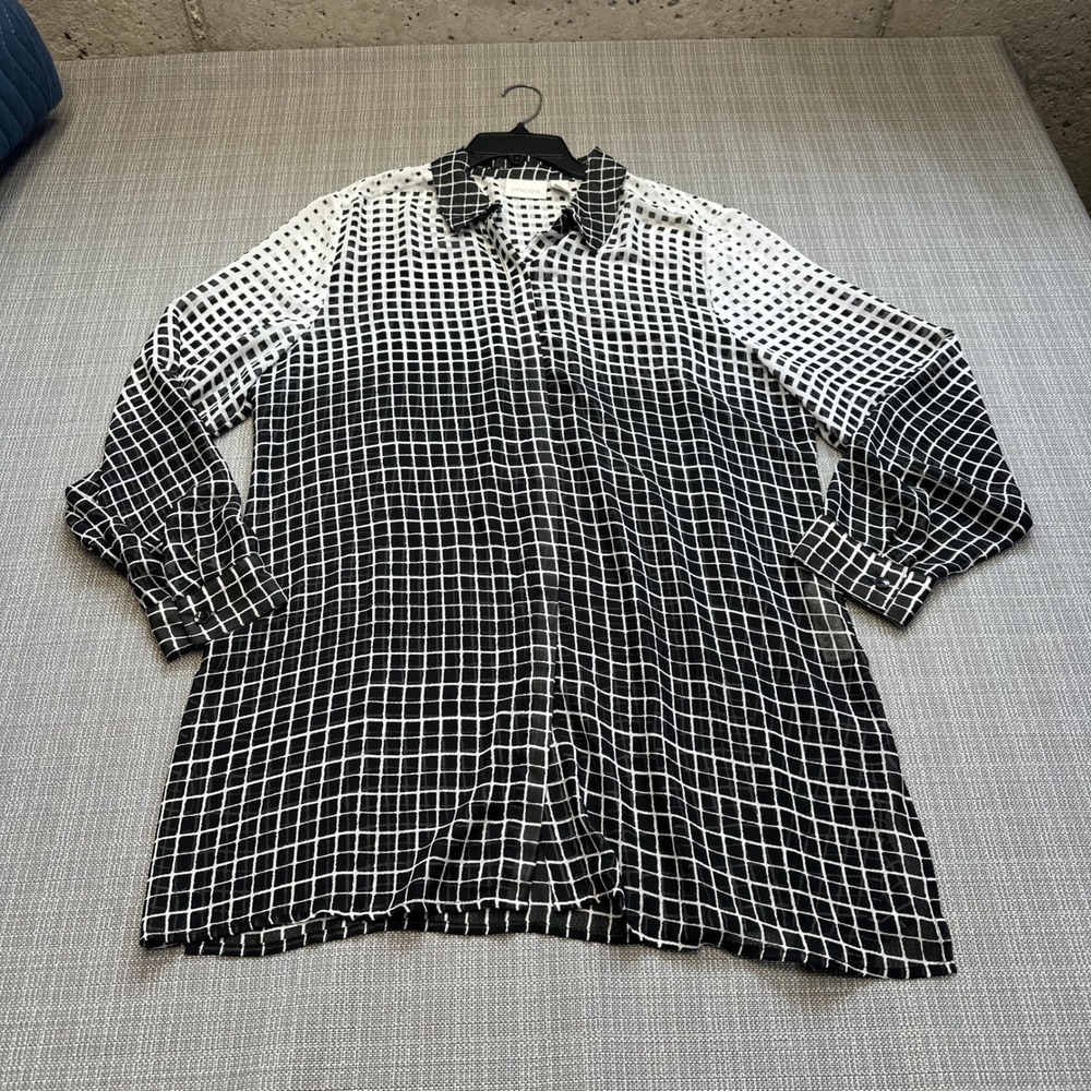 Chicos Black White Grid Sheer Shirt Tunic Size 2 / XL Artsy Layering Modern